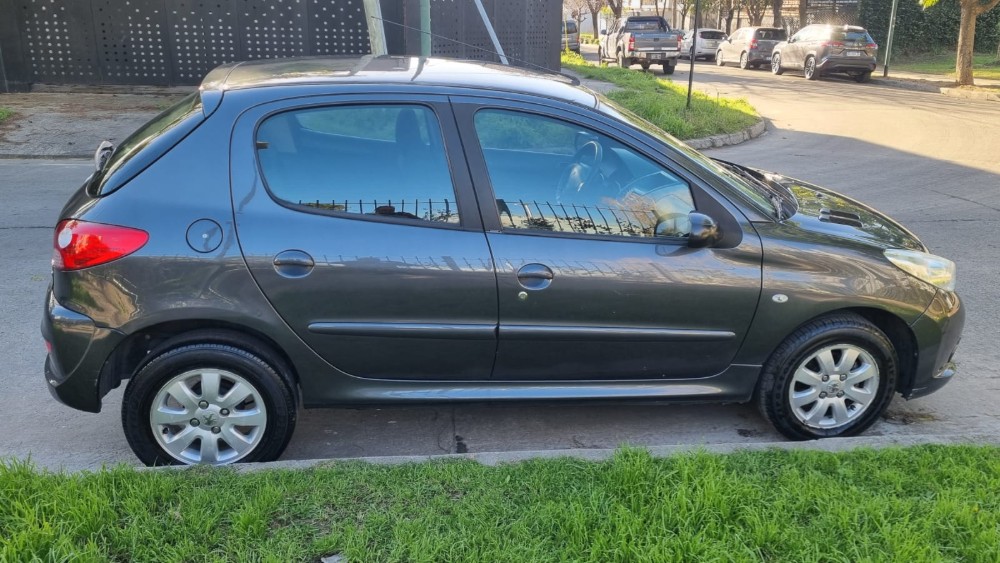 Peugeot 207 Compact XS 1.9 D — foto 9